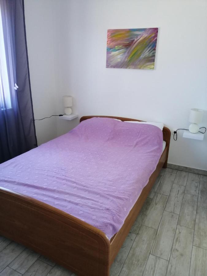 Apartmani Nevera Veglia Exterior foto
