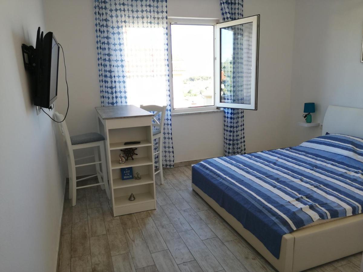 Apartmani Nevera Veglia Exterior foto